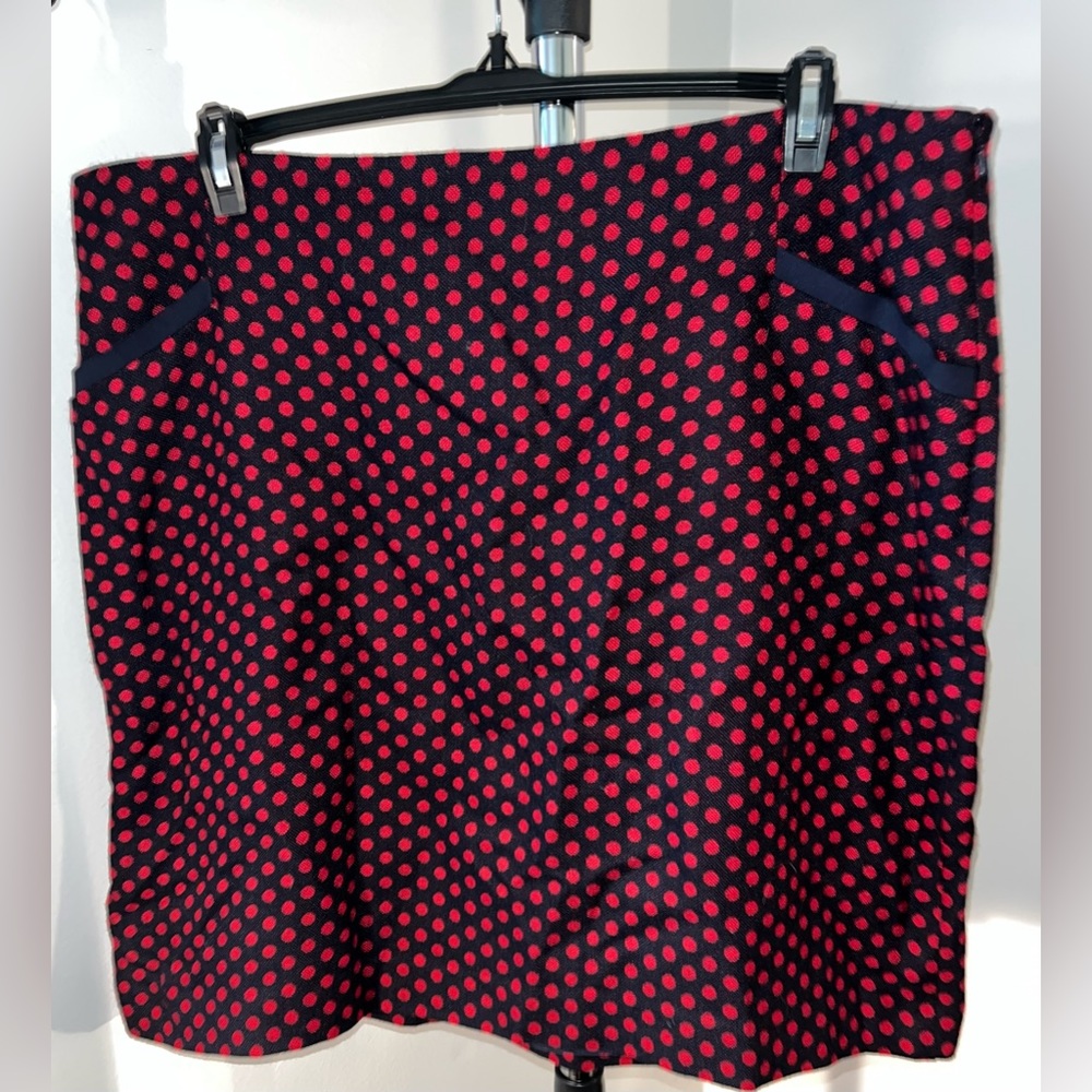 Navy and red polka dot pencil skirt
